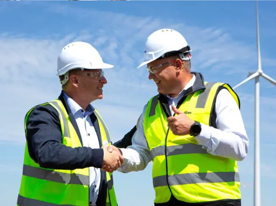 Horizon Wind Energy Services image